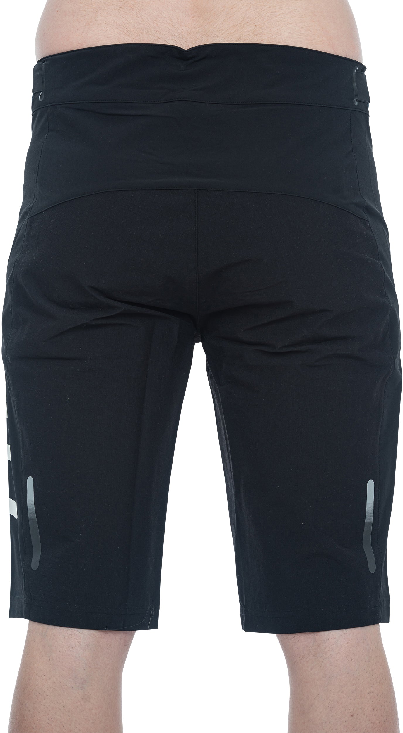 CUBE BLACKLINE Baggy Shorts